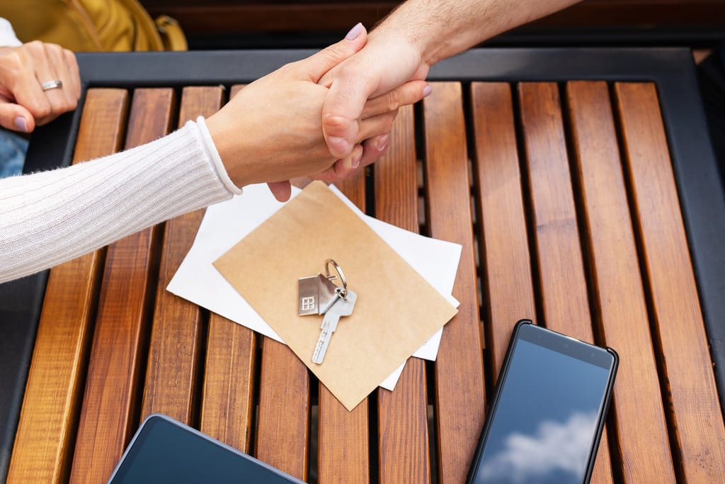 obmen klyuchami i dokumentami