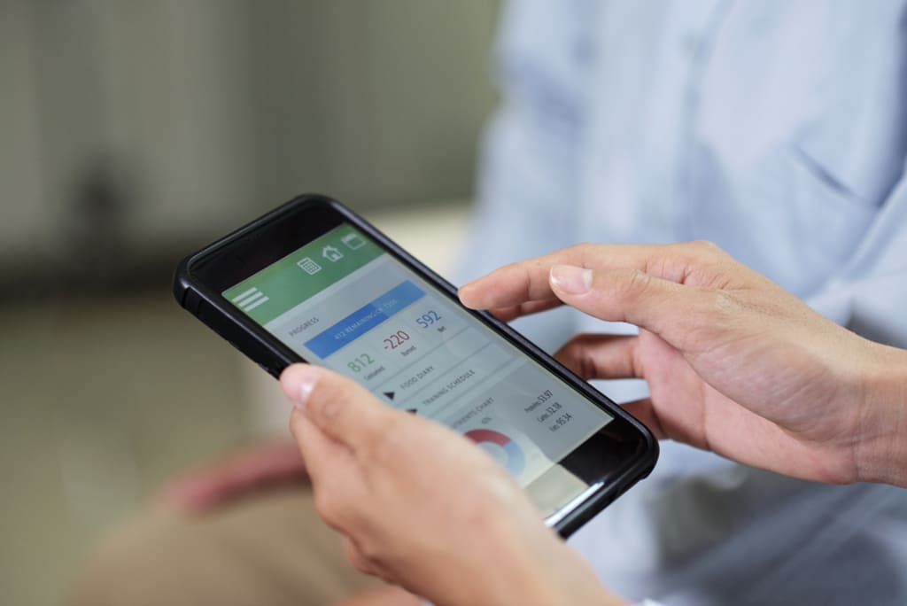 Как зарегистрироваться в мобильном приложении Ренессанс Банка