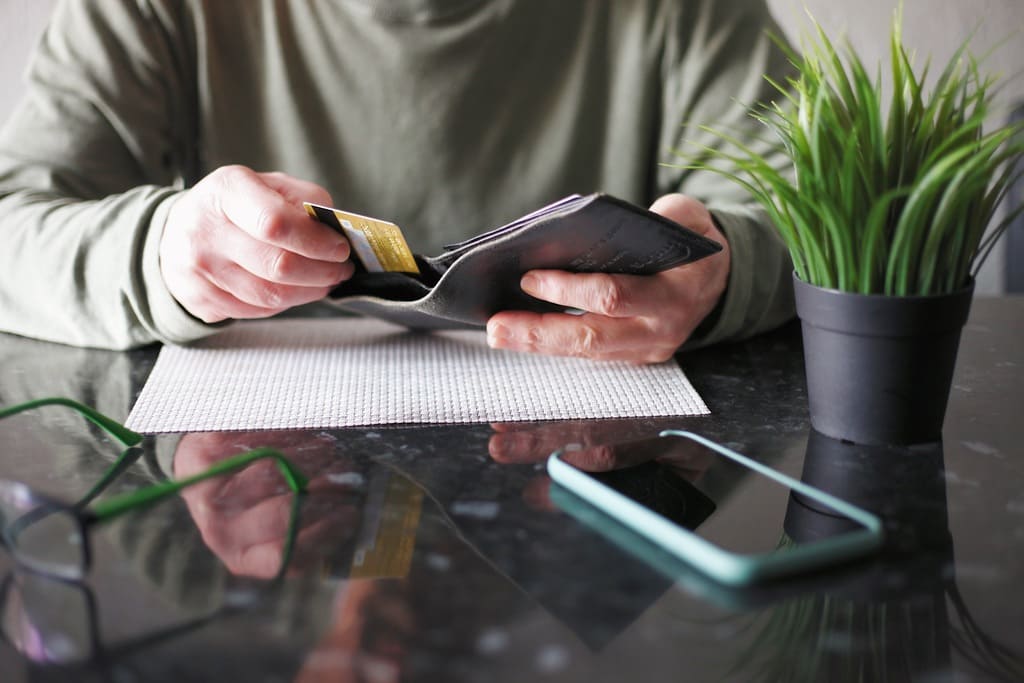 Преимущества открытия и ведения ИП в Райффайзен Банке