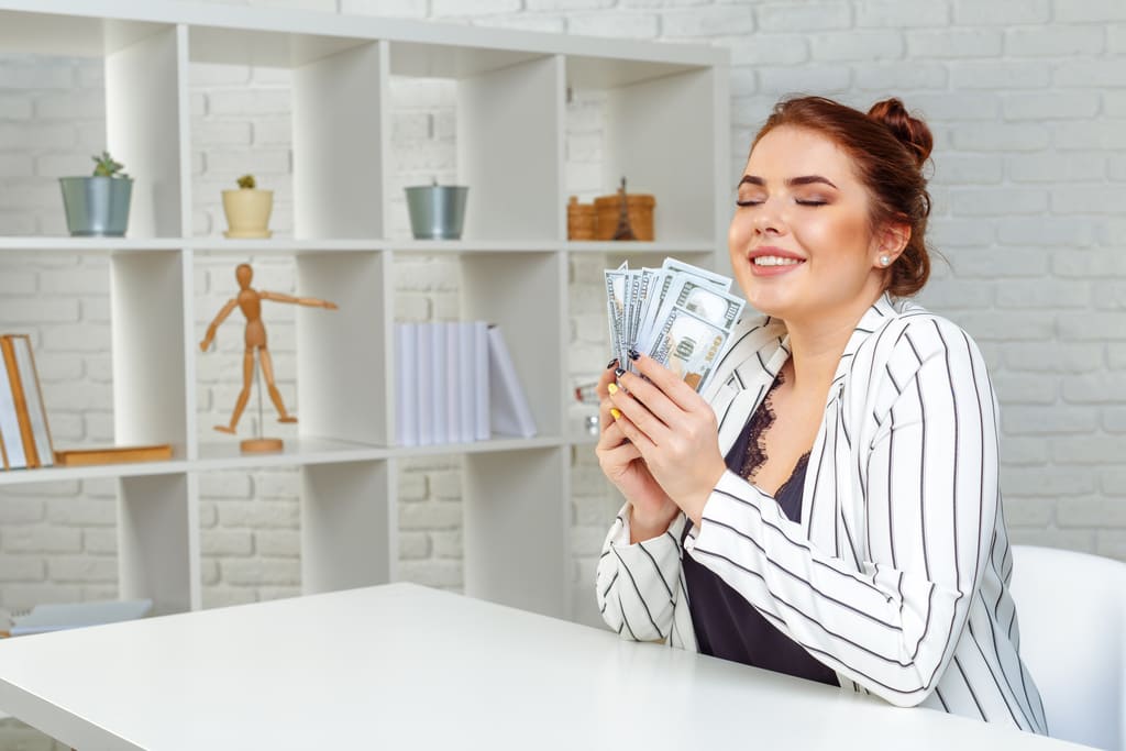 Стоит ли брать кредит, чтобы закрыть долг перед МФО