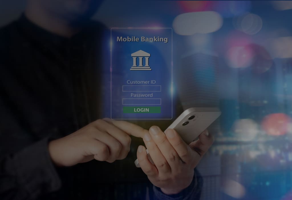 Пенсии работающих россиян вырастут в августе более чем на 400 рублей