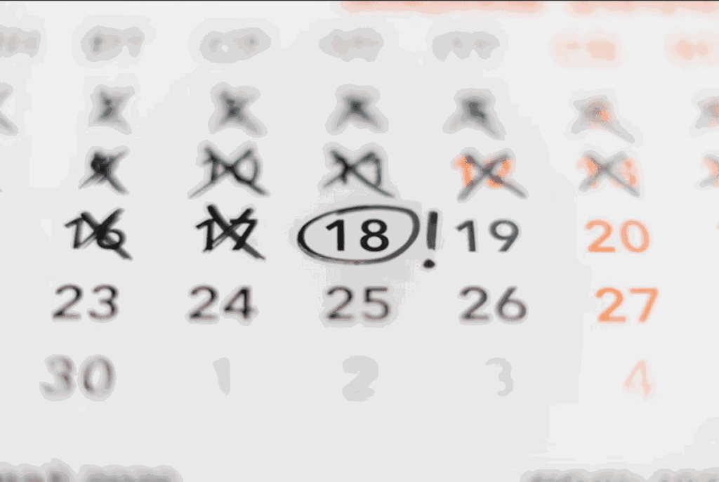 Календарь с выделенной датой ежемесячного платежа по ипотеке